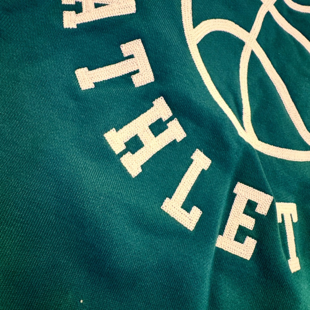 New Balance Relaxed Hoodie - Picture 4 of 7